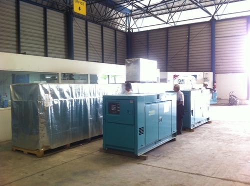 ตัวแทนจำหน่ายเครื่องปั่นไฟมือ1 DENYO ประเทศญี่ปุ่น 098-858-5524 สามภพ (NDTT) ครับ