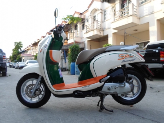 ยังไงก็ขาย New Scoopy-i ปี55 สถาพสวยๆ รถบ้านเดิมๆ ชุดโอนครบ พร้อมใช้งาน