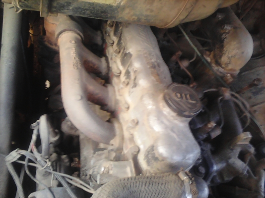 สิบล้อ อีซูซุ เพาเดียว EH700168แรงเทนเลอร์สภาพดี บรรทุกแม็กโฮ PC120