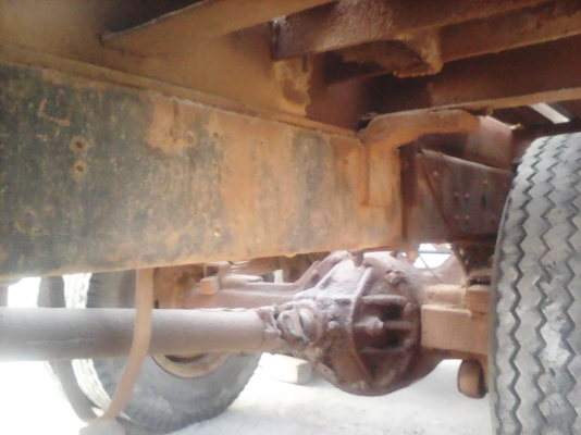 สิบล้อ อีซูซุ เพาเดียว EH700168แรงเทนเลอร์สภาพดี บรรทุกแม็กโฮ PC120