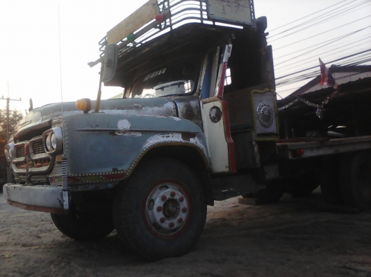 สิบล้อ อีซูซุ เพาเดียว EH700168แรงเทนเลอร์สภาพดี บรรทุกแม็กโฮ PC120