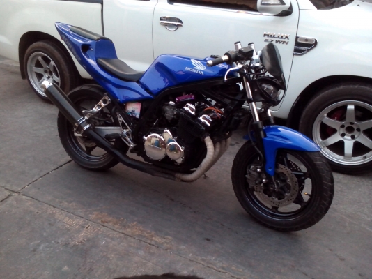 honda400ccเครื่อง16วาวล์ ทะเบียนเต็มแท้ๆ