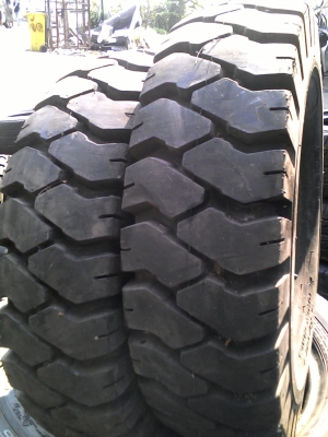 6.90/6.00-9   DEESTONE ET890  ยาง โฟล์คลิฟล้อหน้า  TEL.081-427-3941