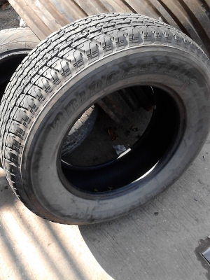 255/65R17 BRIDGESTONE DUELER H/T 840 ปี2012 มี 1 เส้น  TEL.081-427-3941