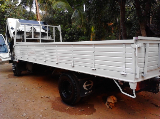 ขายรถบรรทุกหกล้อ MEGA  500   150  แรง ยาว 5.50 ม.  สภาพสวยพร้อมใช้งาน  สนใจโทร 0836242470 ฉลองสุโขทัย