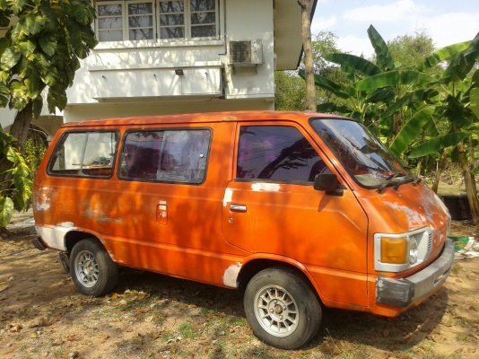 รถตู้ toyota liteace km20