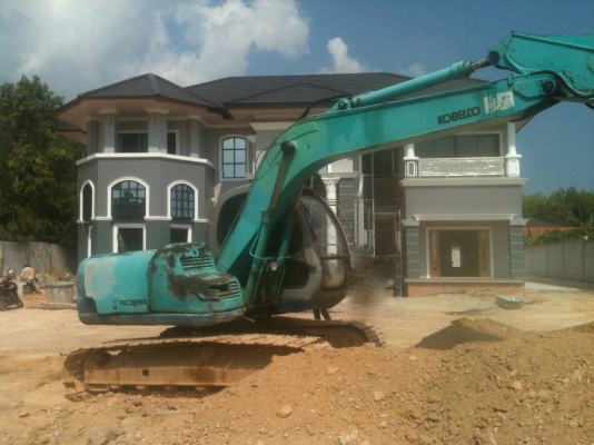 รถแบคโฮ KOBELCO  120.  ( ค๊อปเตอร์. )   สนใจติดต่อ  081 - 6079515