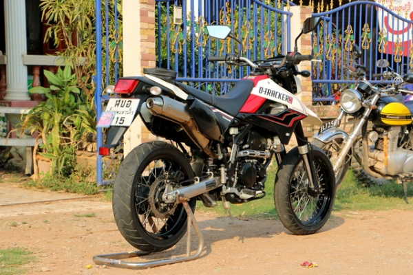 ขาย D-tarcker X 250ปี2011ทะเบียนชุดโอนพร้อม ราคา95000บาท