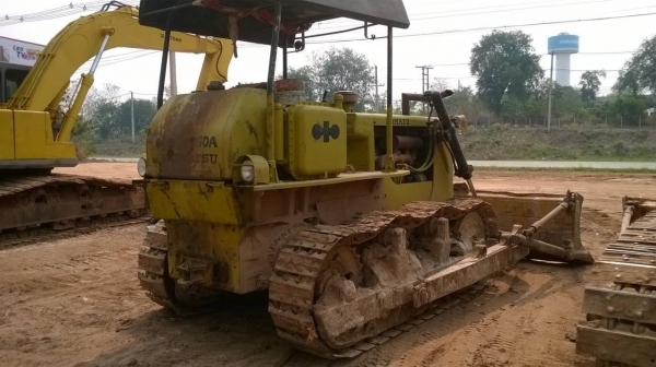 ขายแทรคเตอร์ KOMATSU D5 สภาพพร้อมใช้งาน ราคาถูก