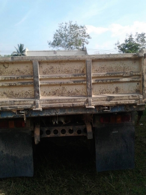 รถฮีโน่ 6 ล้อดั้ม NQR 150  แรงม้า.  ปี 50  สนใจติดต่อ 081 - 6079515