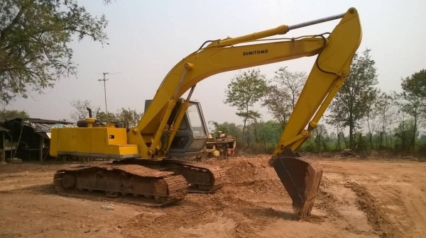 ขายแบคโฮ SUMITOMO สภาพพร้อมใช้ ราคาถูกครับ ขายแบคโฮ SUMITOMO สภาพพร้อมใช้ ราคาถูกครับ