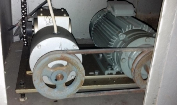 ขาย(ของนำเข้าติดมา) เครื่องตัด แบบละเอียด ความเร็วสูง หรือ เครื่อง Fine cutting Machine