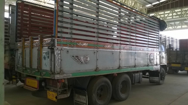 ขายรถล่อง 10 ล้อ เพลาเดียว ISUZU ROCKY เครื่อง 6BG1 175 แรงม้า คัสซีสวยตลอดเส้น เบรคลมดัน พาวเวอร์ ทะเบียนพร้อมโอนครับ ขายรถล่อง 10 ล้อ เพลาเดียว ISUZU ROCKY เครื่อง 6BG1 175 แรงม้า คัสซีสวยตลอดเส้น เบรคลมดัน พาวเวอร์ ทะเบียนพร้อมโอนครับ