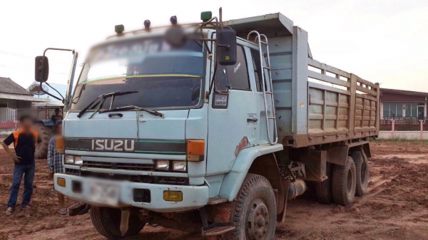 ขายรถบรรทุกสิบล้อดัมพ์ Isuzu FXZ23NFPR เครื่อง 240 แรง ปี 45 กระบะดัมพ์ เครื่องเดิม
