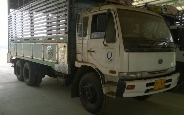 ขาย 10 ล้อ เพลาเดียว NISSAN UD เครื่อง FE6-T เทอร์โบ 220 แรงม้า คัสซีสวยตลอดเส้น เบรคทิฟฟี่ เพาวเวอร์ ยางเรเดียลเต็มทั้ง 10 เส้น ทะเบียนพร้อมโอนครับ
