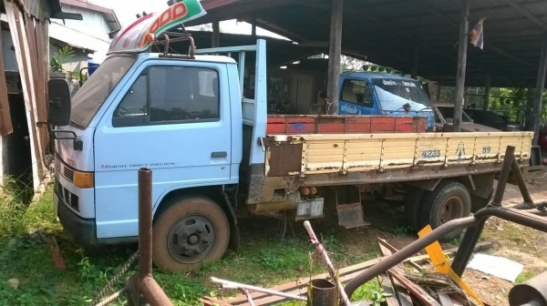 ขาย 6 ล้อ NKR58LU5 ปี 35 เครื่อง 4BE1 110 แรงม้า แน่นไม่หลวมไม่ไอ เกียร์สั้น ทะเบียนพร้อมโอน ราคาต่อรองได้ครับ ขาย 6 ล้อ NKR58LU5 ปี 35 เครื่อง 4BE1 110 แรงม้า แน่นไม่หลวมไม่ไอ เกียร์สั้น ทะเบียนพร้อมโอน ราคาต่อรองได้ครับ