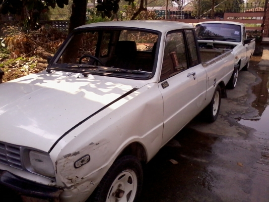 มาสด้า1300แยกขายเป็นอะไหล่ครับ