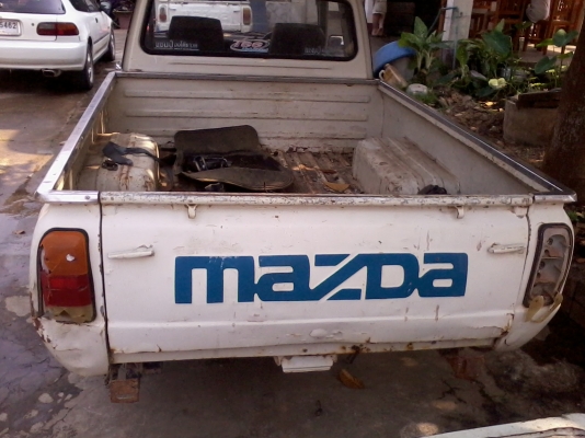 มาสด้า1300แยกขายเป็นอะไหล่ครับ