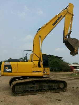 KOMATSU pc200-8รถสวย10,500ชม.ราคา1,950,000 090-772-3710 098-539-6074 KOMATSU pc200-8รถสวย10,500ชม.ราคา1,950,000 090-772-3710 098-539-6074