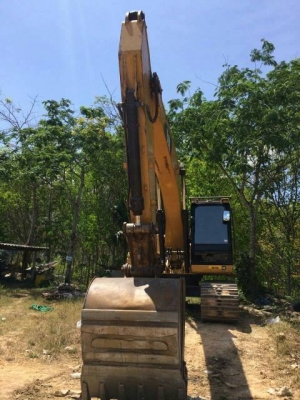 CAT 320 D เก๋งดำ 4706 ชม.ราคา2,360,000 CAT 320 D เก๋งดำ 4706 ชม.ราคา2,360,000