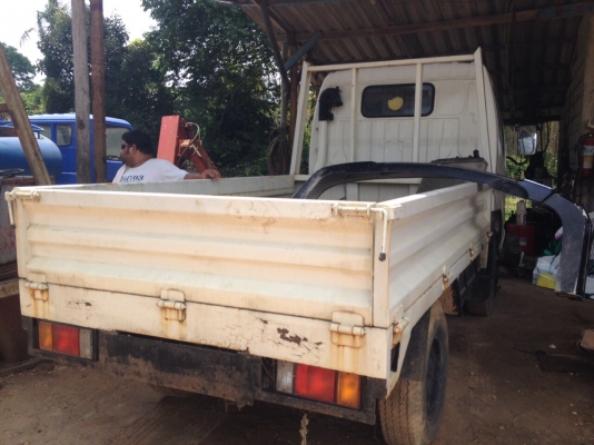 (มี2คัน)...ขายคันละ290000. รถบรรทุก4ล้อHino Dutro. 100แรง ปี2547 รถสวยสภาพดี เล่ม ม.79ไว้ที้ง2