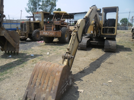 ขายรถแบคโฮ MITSU PC70 สภาพพร้อมใช้โซ่หนาเอวแน่นเครื่องดีปั้มดี ขายรถแบคโฮ MITSU PC70 สภาพพร้อมใช้โซ่หนาเอวแน่นเครื่องดีปั้มดี