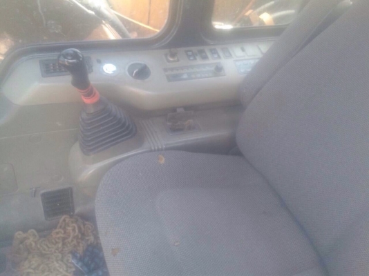 ขายด่วน KOMATSU PC100-6  รถบ้านฝากขาย สภาพพร้อมใช้งาน ใบแทรคใหญ่ สวย เดิม ๆๆ