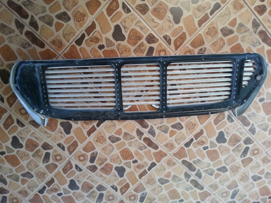 กระจังหน้ารถออสติน มินิ ค่ะ