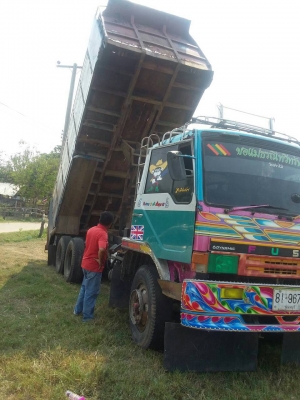 ขาย 10 ดั้มหลงเครื่อง 195 แรง 10 สปีด รุ่น FN527MA แอร์เย็นครับ