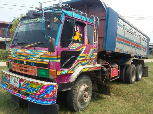 ขาย 10 ดั้มหลงเครื่อง 195 แรง 10 สปีด รุ่น FN527MA แอร์เย็นครับ