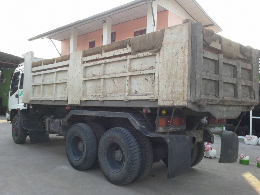 ขายรถบรรทุก 10 ล้อ