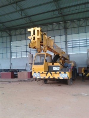 เครน tatano 20 ตัน TL 200