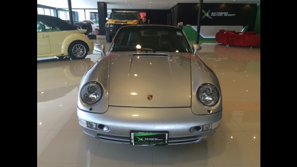 ขายรถคลาสสิค Porsche 911 (993) Cabriolet Carrera สภาพเดิมมาจากนอก รถออกจากโชว์รูมที่Germany วันที่17ส.ค.1995 เป็นคันที่30 ในสายการผลิต คู่มือต่างๆอยู่ครบ หลังคาผ้าใบสมบูรณ์ ระบบไฟฟ้าหลังคาและอื่นๆใช้งานได้หมด สภาพพร้อมโชว์ ขายเพียง 4,990,000 สนใจติดต่อ ขายรถคลาสสิค Porsche 911 (993) Cabriolet Carrera สภาพเดิมมาจากนอก รถออกจากโชว์รูมที่Germany วันที่17ส.ค.1995 เป็นคันที่30 ในสายการผลิต คู่มือต่างๆอยู่ครบ หลังคาผ้าใบสมบูรณ์ ระบบไฟฟ้าหลังคาและอื่นๆใช้งานได้หมด สภาพพร้อมโชว์ ขายเพียง 4,990,000 สนใจติดต่อ