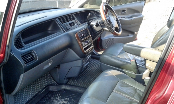 honda odyssey รถครอบครัว 7 ที่นั่ง เครื่องดี เกียร์ดีไม่ต้องซ่อม