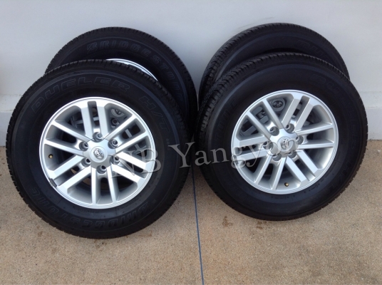 ล้อแม็ก Toyota Vigo champ prerunner , fortuner ขอบ 17 พร้อมยาง 265-65-17 ปลายปี13