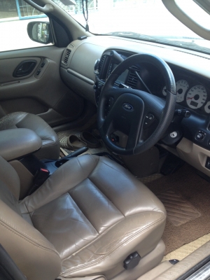 ขาย ford escape 3.0 สวยๆ เจ้าของขายเอง!!! ขาย ford escape 3.0 สวยๆ เจ้าของขายเอง!!!