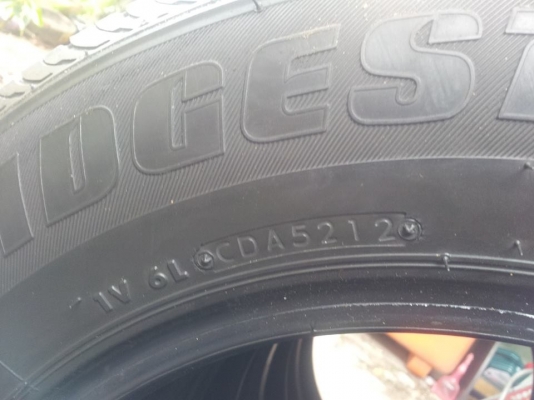 ขายยาง Bridgestone Duravis 205/ 70 /15 ปี 12 ขายยาง Bridgestone Duravis 205/ 70 /15 ปี 12