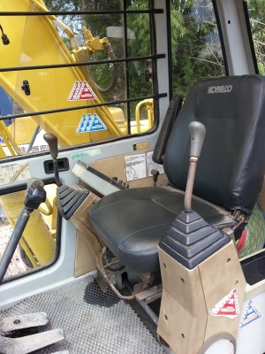 โกเบลโก้ SK 120-1 มาคทรี เก่าญี่ปุ่นแท้ ราคาพิเศษ 090-986-2521 อ๊อบ