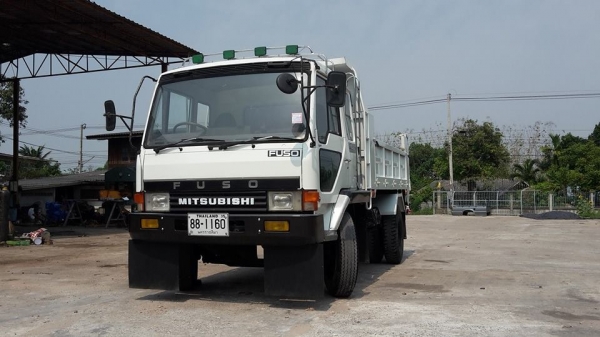 ขาย FUSO ต่อกะบะใหม่ ดั้มใหม่ 6 ตัน ปั้มใหม่ เครื่อง 6 สูบ 132 แรง รถใช้งานอยู่