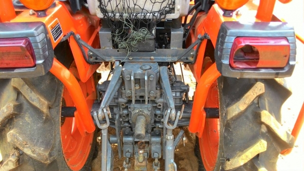 KUBOTA B2420 สภาพเดิมๆสวย 450 ชั่วโมง ราคา 165,000 สอบถาม 0818618678 อ.แกลง จ.ระยอง &mdash; ที่ Dc Tractors Rayong