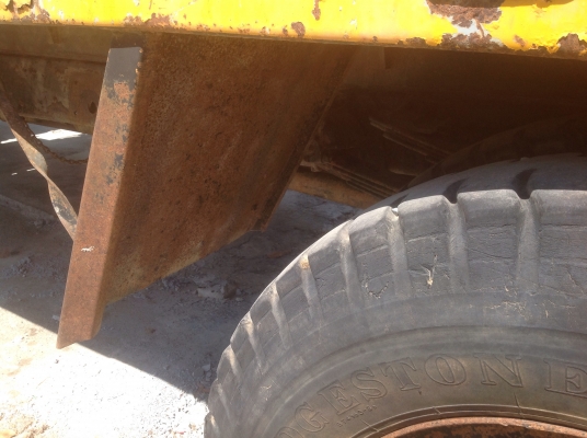 ขายหกล้อ KR 320 เปลี่ยนหัวเจ้าอินทรีย์ 145 เครน 2 ตันครึ่ง