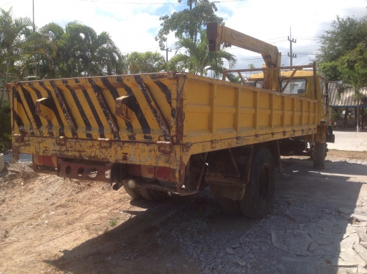 ขายหกล้อ KR 320 เปลี่ยนหัวเจ้าอินทรีย์ 145 เครน 2 ตันครึ่ง