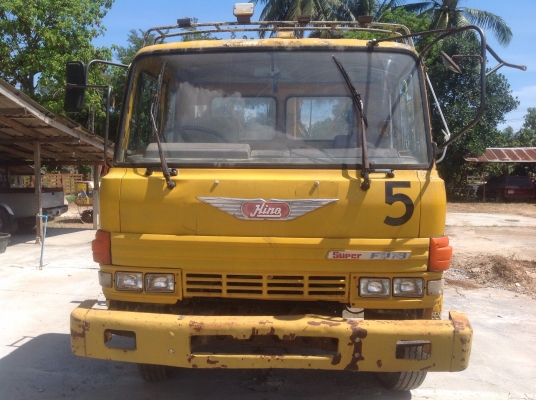 ขายหกล้อ KR 320 เปลี่ยนหัวเจ้าอินทรีย์ 145 เครน 2 ตันครึ่ง