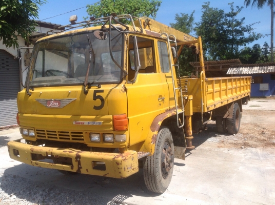 ขายหกล้อ KR 320 เปลี่ยนหัวเจ้าอินทรีย์ 145 เครน 2 ตันครึ่ง