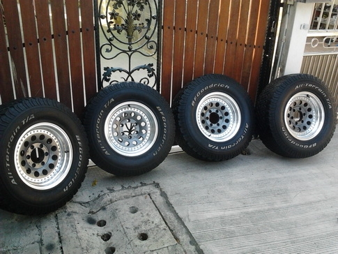 หยดนํ้า-20 + BF All 265/75/16 ปลายปี08 สวยๆ 1ชุด