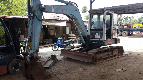 ขายรถขุดkH055เร็ว..แรง..บูมยาว..ยาว.เอกสารพร้อม