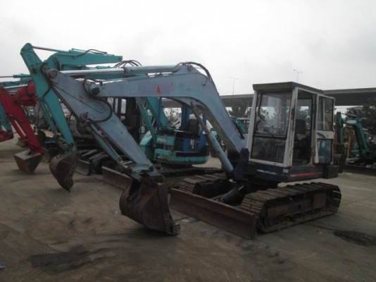 ขายรถขุดkH055เร็ว..แรง..บูมยาว..ยาว.เอกสารพร้อม