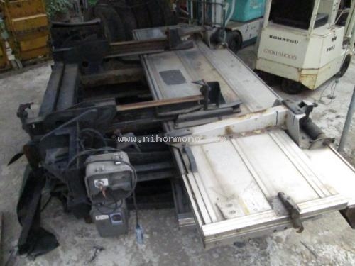 พื้นยกกระดก     KYOKUTO    CG1003A-B3NRA2   รหัสสินค้า : 80802212  หรือเพิ่มเติมไดที่ www.nihonmono.com