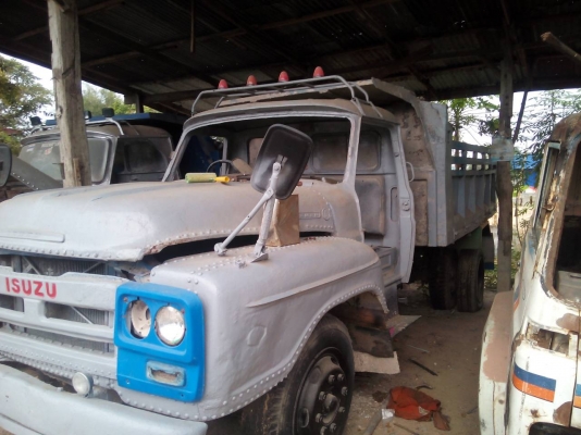 หลุดมัดจำครับพี่น้องขอขายต่อขายไปแล้ว1คัน ยังเหลืออีก1คัน (ขายคันสีเทาครับ)  ปรับลดราคาสุดๆไปเลยครับ100000 บาท