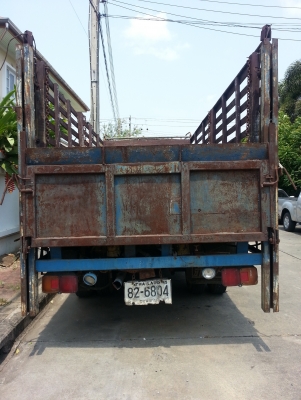 ขายด่วน รถ 6 ล้อ